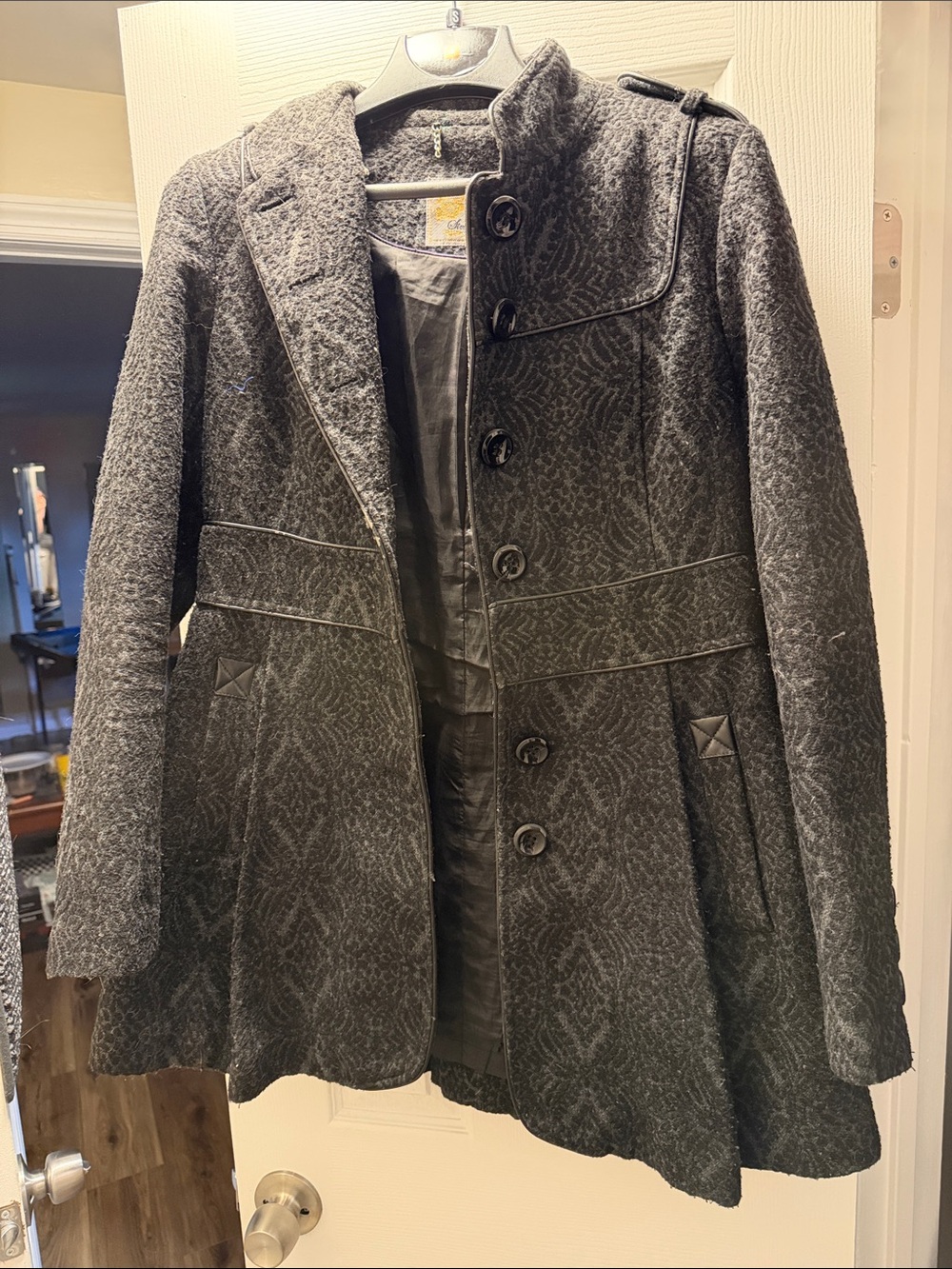 Vintage Steve Madden Wool-Blend Dark Gray Patterned Women's Coat Size Medium